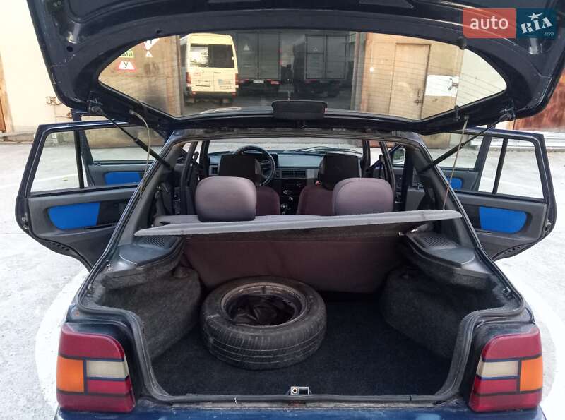 Ліфтбек ЗАЗ 1103 Славута 2006 в Запоріжжі