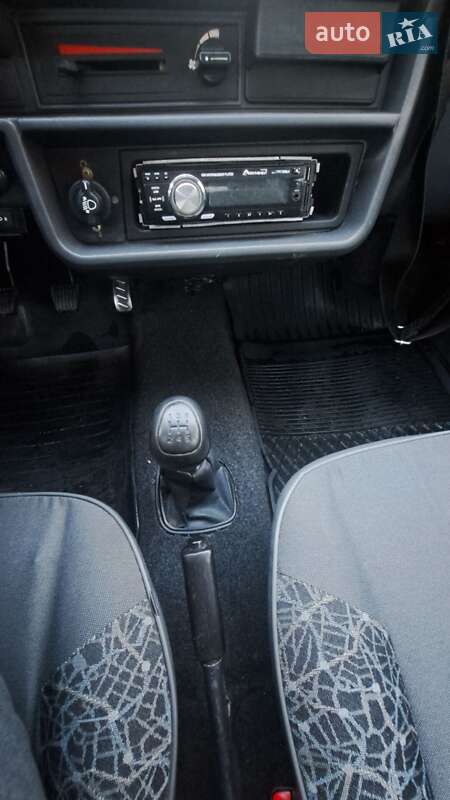 Лифтбек ЗАЗ 1103 Славута 2004 в Черновцах фото 9 Лифтбек ЗАЗ 1103 Славута 2004 в Черновцах