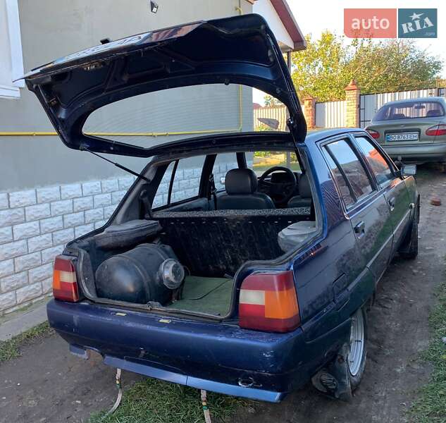Лифтбек ЗАЗ 1103 Славута 2005 в Вишневце фото 17 Лифтбек ЗАЗ 1103 Славута 2005 в Вишневце