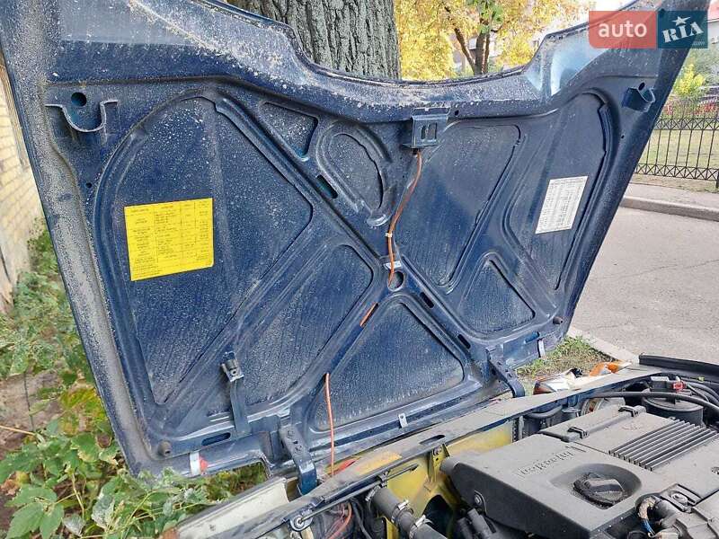 Лифтбек ЗАЗ 1103 Славута 2006 в Киеве