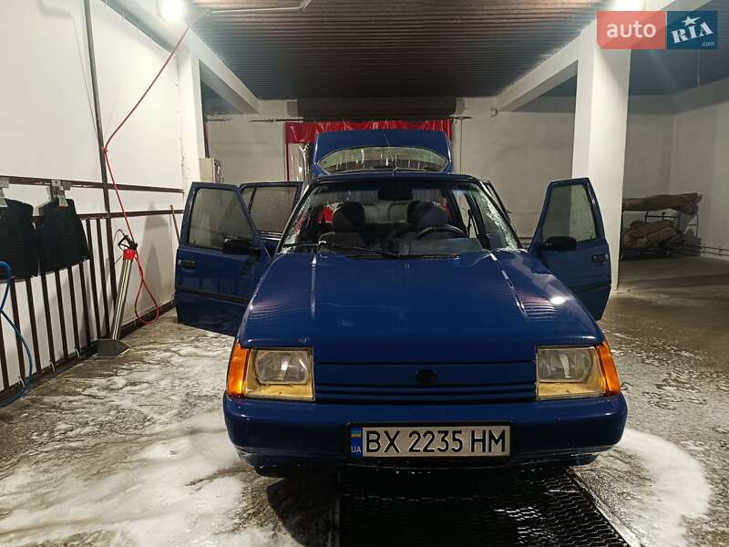 Ліфтбек ЗАЗ 1103 Славута 2003 в Славуті фото 9 Ліфтбек ЗАЗ 1103 Славута 2003 в Славуті