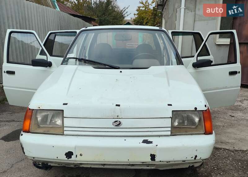 Лифтбек ЗАЗ 1103 Славута 2002 в Полтаве фото 6 Лифтбек ЗАЗ 1103 Славута 2002 в Полтаве