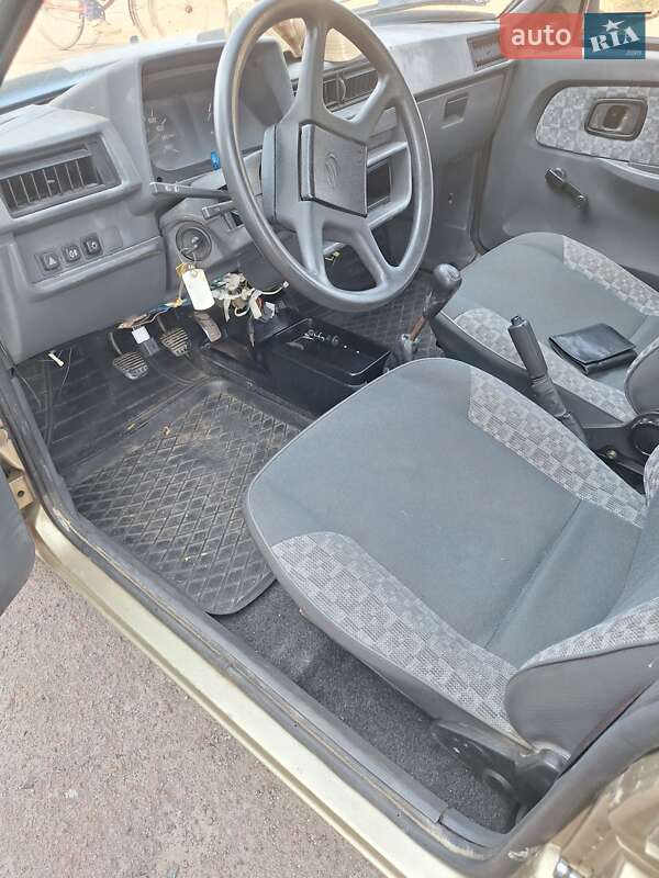 Ліфтбек ЗАЗ 1103 Славута 2006 в Яготині фото 6 Ліфтбек ЗАЗ 1103 Славута 2006 в Яготині