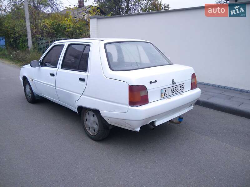 Ліфтбек ЗАЗ 1103 Славута 2003 в Білій Церкві