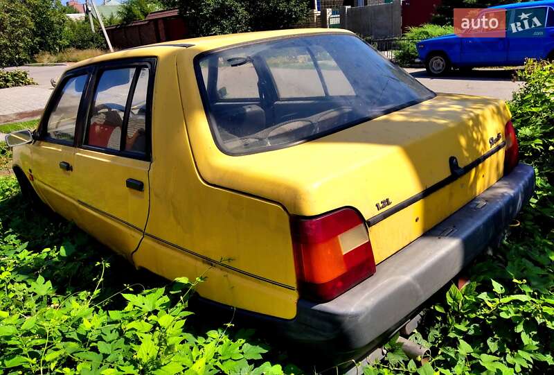Лифтбек ЗАЗ 1103 Славута 2004 в Херсоне фото 4 Лифтбек ЗАЗ 1103 Славута 2004 в Херсоне