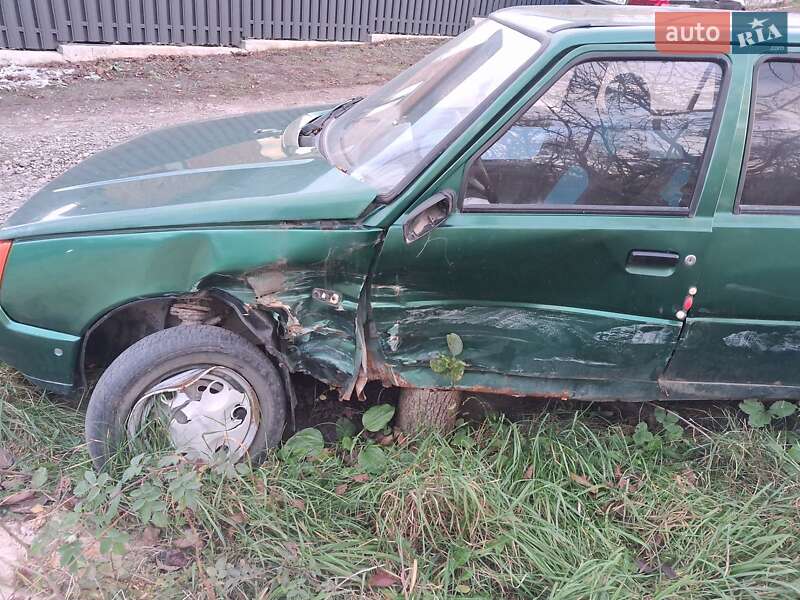 Ліфтбек ЗАЗ 1103 Славута 2003 в Хмельницькому фото 4 Ліфтбек ЗАЗ 1103 Славута 2003 в Хмельницькому