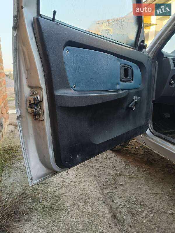Лифтбек ЗАЗ 1103 Славута 2003 в Виннице фото 11 Лифтбек ЗАЗ 1103 Славута 2003 в Виннице