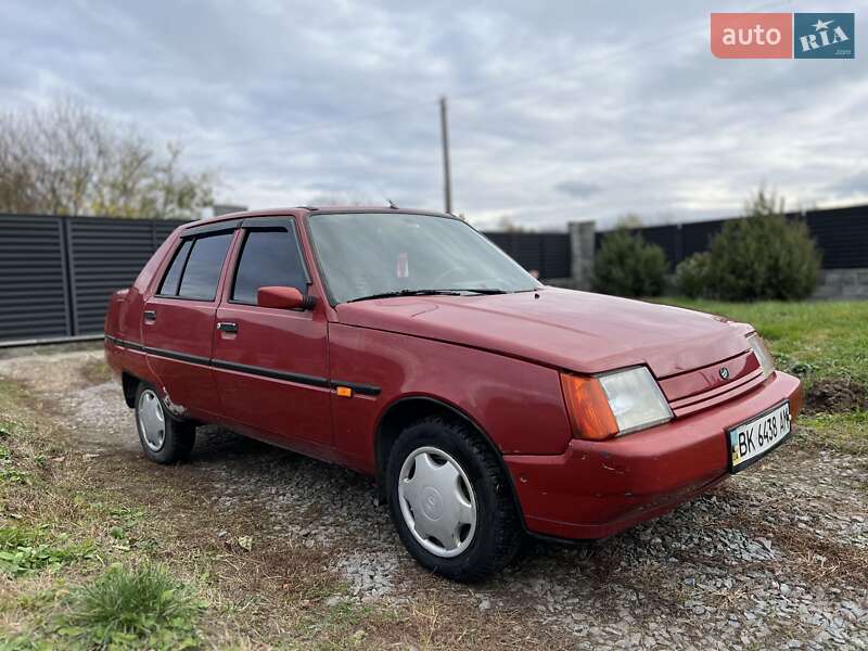 Ліфтбек ЗАЗ 1103 Славута 2008 в Рівному