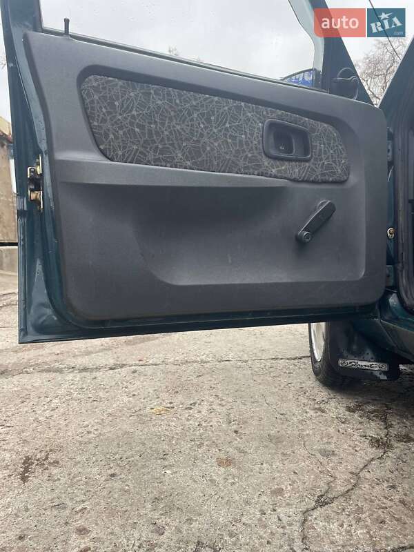 Лифтбек ЗАЗ 1103 Славута 2005 в Харькове фото 7 Лифтбек ЗАЗ 1103 Славута 2005 в Харькове