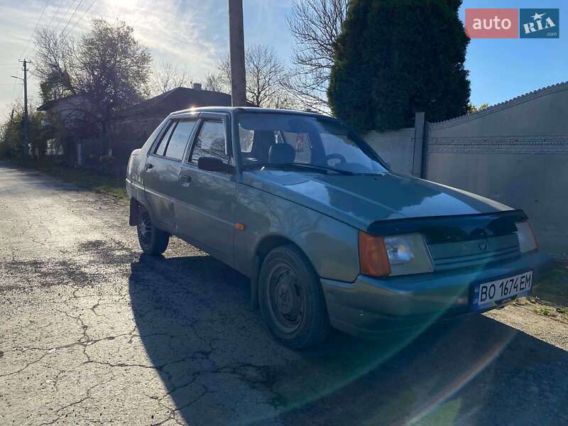 Лифтбек ЗАЗ 1103 Славута 2009 в Борщеве фото 3 Лифтбек ЗАЗ 1103 Славута 2009 в Борщеве