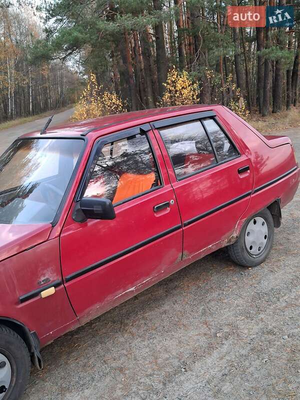 Ліфтбек ЗАЗ 1103 Славута 2001 в Малині