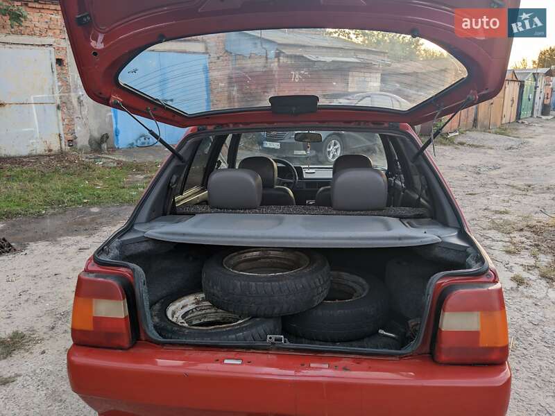 Лифтбек ЗАЗ 1103 Славута 2006 в Ровно