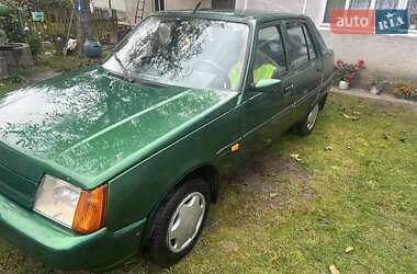 Лифтбек ЗАЗ 1103 Славута 2003 в Александрие