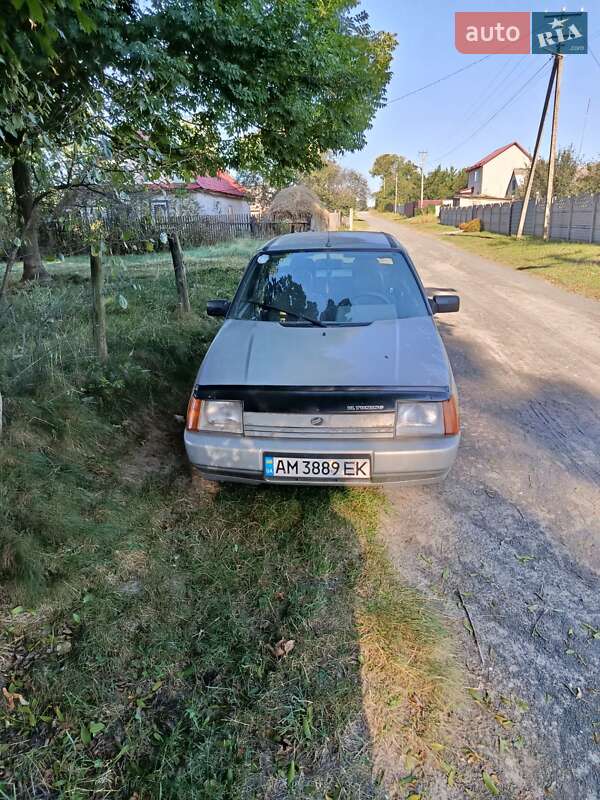 Лифтбек ЗАЗ 1103 Славута 2006 в Житомире