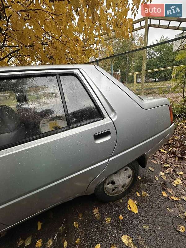 Лифтбек ЗАЗ 1103 Славута 2002 в Черкассах