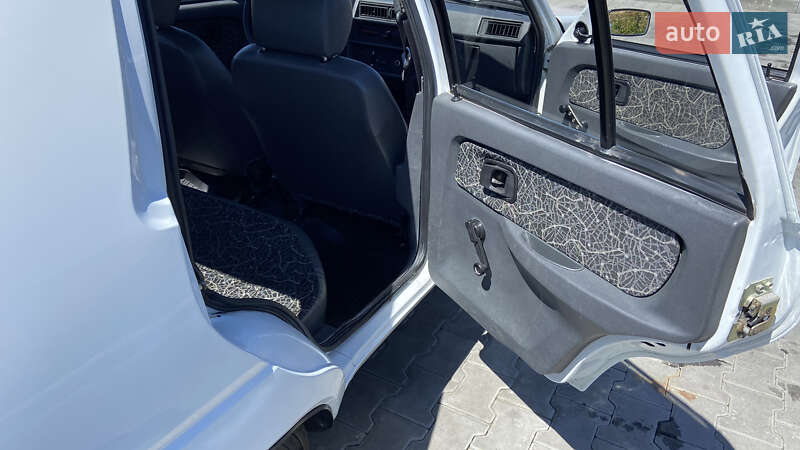 Лифтбек ЗАЗ 1103 Славута 2008 в Стрые фото 16 Лифтбек ЗАЗ 1103 Славута 2008 в Стрые