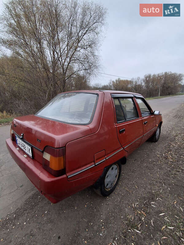 Ліфтбек ЗАЗ 1103 Славута 2006 в Кам'янці