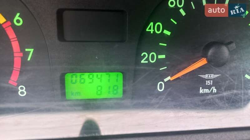 Лифтбек ЗАЗ 1103 Славута 2005 в Светловодске фото 11 Лифтбек ЗАЗ 1103 Славута 2005 в Светловодске