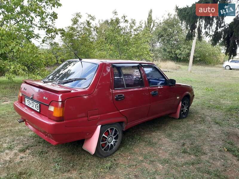 Лифтбек ЗАЗ 1103 Славута 2003 в Харькове фото 5 Лифтбек ЗАЗ 1103 Славута 2003 в Харькове