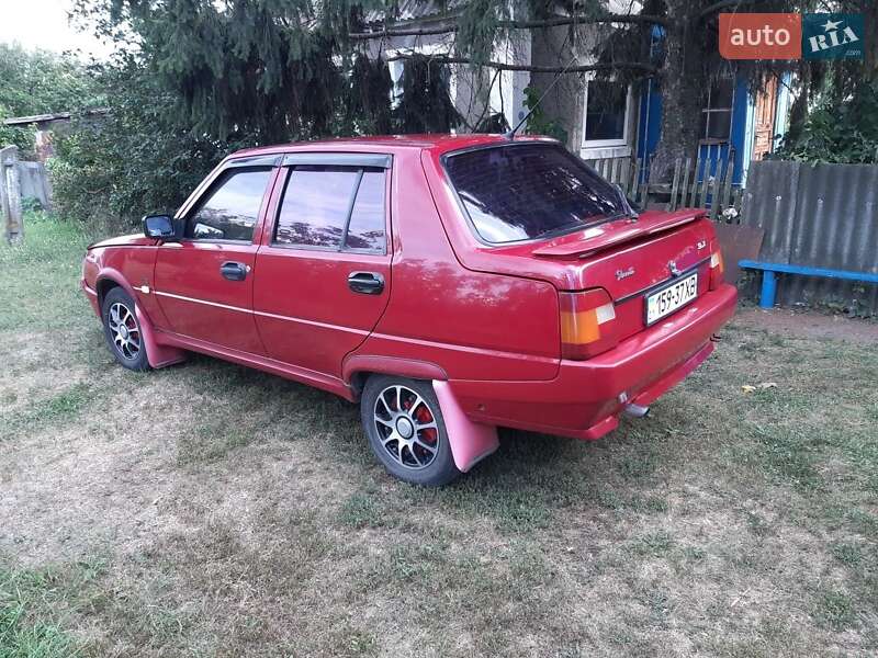 Лифтбек ЗАЗ 1103 Славута 2003 в Харькове фото 6 Лифтбек ЗАЗ 1103 Славута 2003 в Харькове