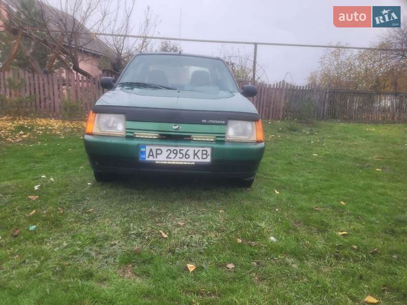 Лифтбек ЗАЗ 1103 Славута 2004 в Вольнянске