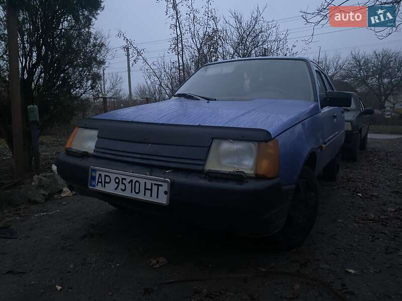 Лифтбек ЗАЗ 1103 Славута 2002 в Запорожье