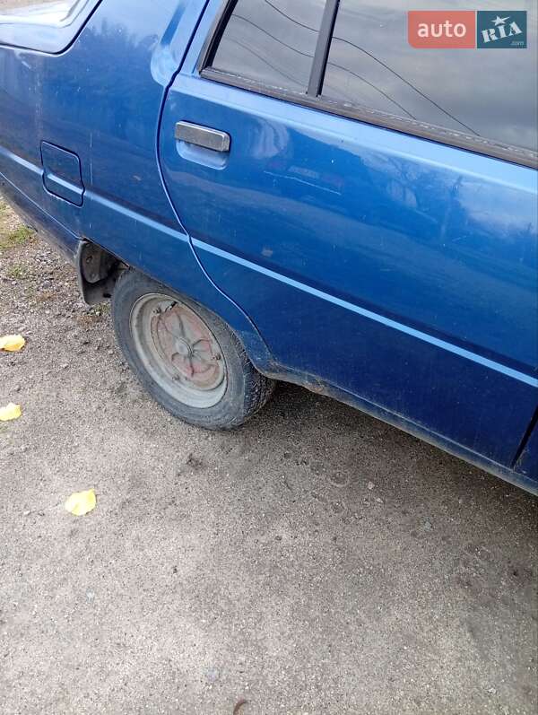 Лифтбек ЗАЗ 1103 Славута 2009 в Запорожье фото 13 Лифтбек ЗАЗ 1103 Славута 2009 в Запорожье