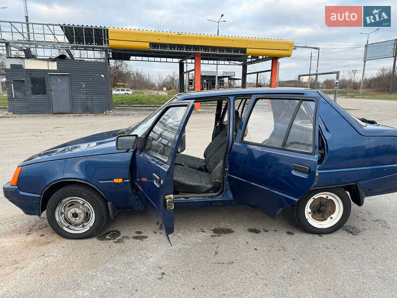 Ліфтбек ЗАЗ 1103 Славута 2005 в Харкові фото 8 Ліфтбек ЗАЗ 1103 Славута 2005 в Харкові