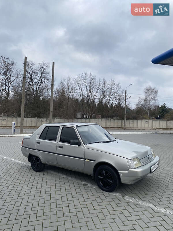 Лифтбек ЗАЗ 1103 Славута 2007 в Запорожье