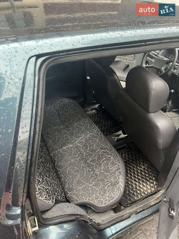 Лифтбек ЗАЗ 1103 Славута 2005 в Львове