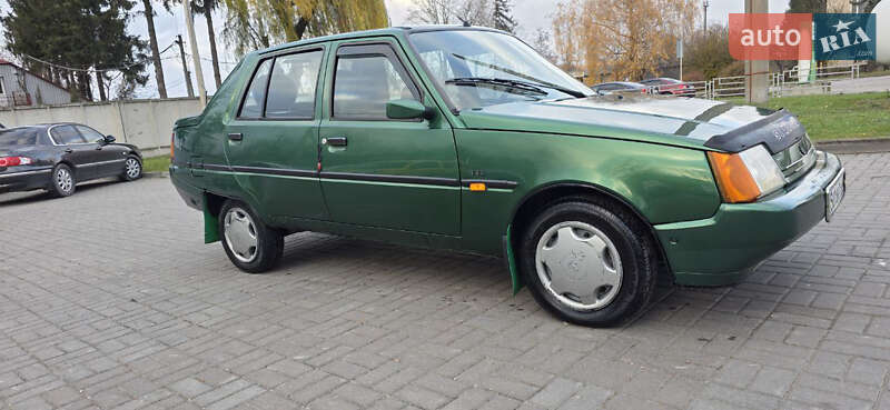 Лифтбек ЗАЗ 1103 Славута 2003 в Тернополе