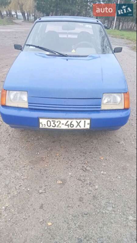 Лифтбек ЗАЗ 1103 Славута 2000 в Красилове