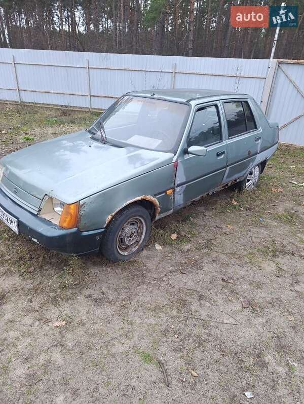 Лифтбек ЗАЗ 1103 Славута 2006 в Вышгороде