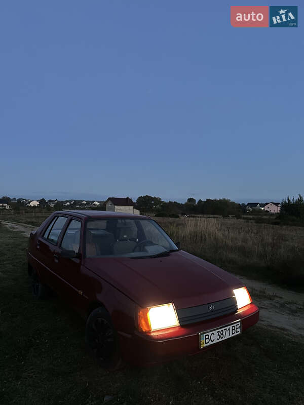 Лифтбек ЗАЗ 1103 Славута 2007 в Старичах фото 4 Лифтбек ЗАЗ 1103 Славута 2007 в Старичах