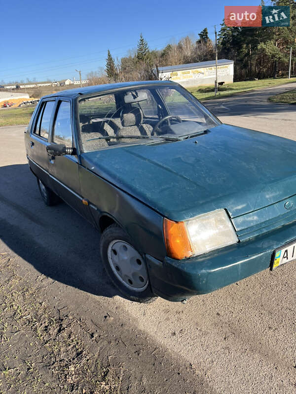 Лифтбек ЗАЗ 1103 Славута 2006 в Сквире