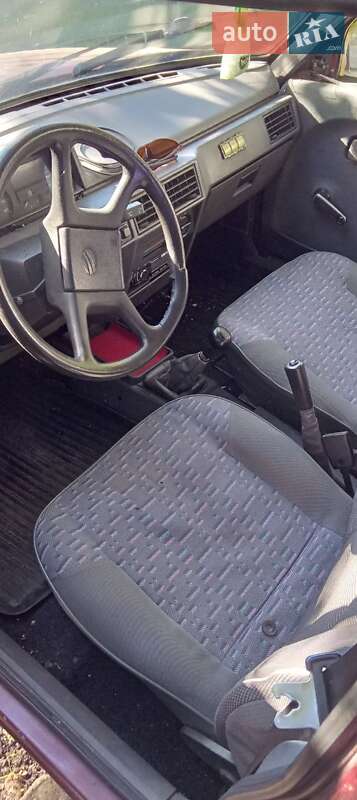 Лифтбек ЗАЗ 1103 Славута 1999 в Одессе