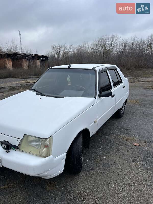 Ліфтбек ЗАЗ 1103 Славута 2003 в Чигирину