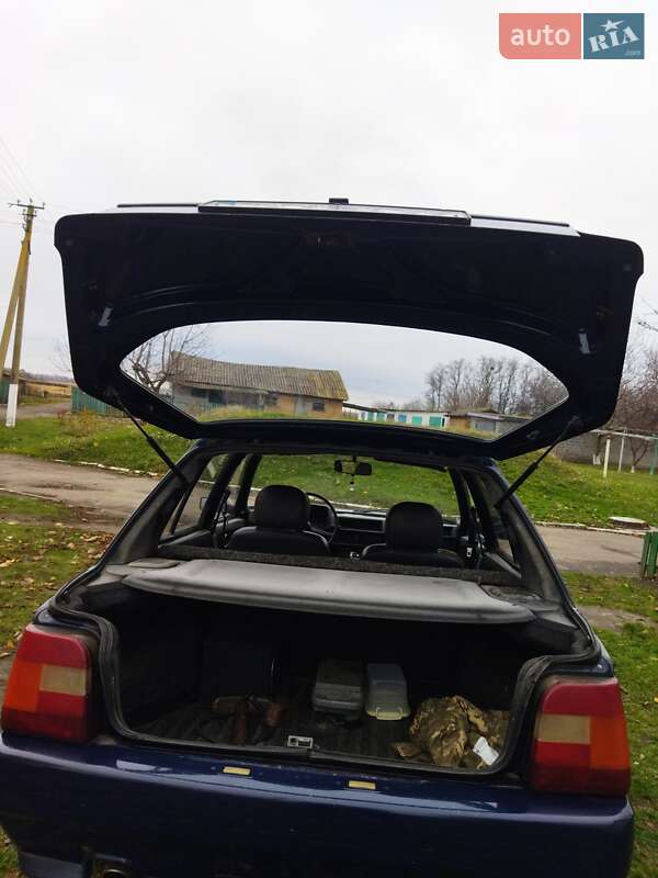 Лифтбек ЗАЗ 1103 Славута 2007 в Чернобае