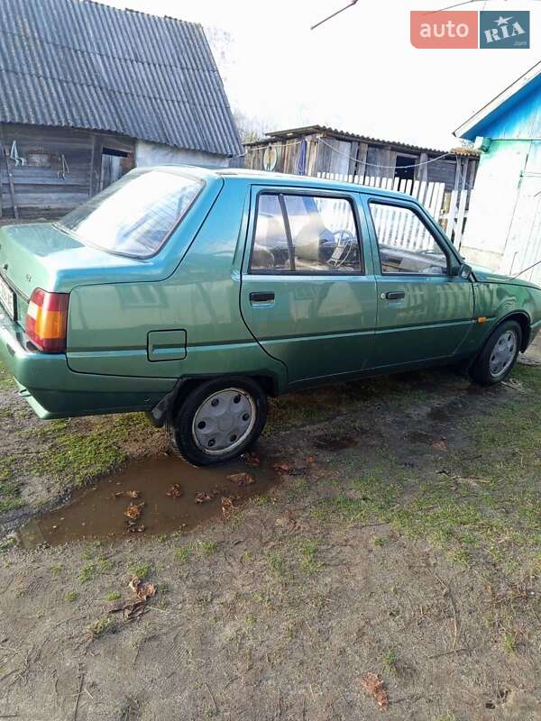 Ліфтбек ЗАЗ 1103 Славута 2006 в Камені-Каширському