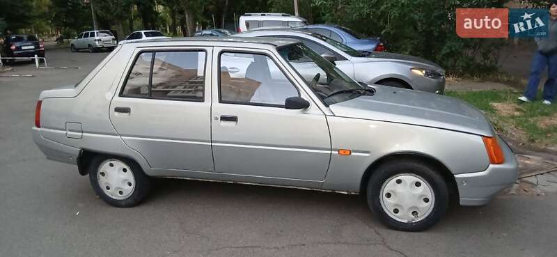 Ліфтбек ЗАЗ 1103 Славута 2006 в Одесі