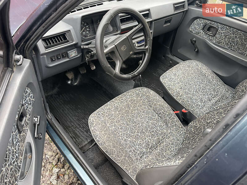 Лифтбек ЗАЗ 1103 Славута 2005 в Радомышле