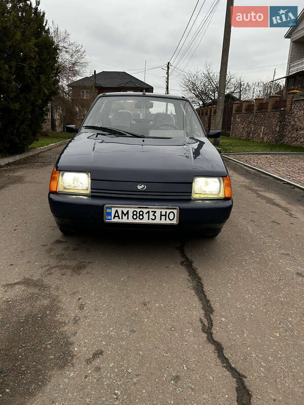 Лифтбек ЗАЗ 1103 Славута 2004 в Житомире