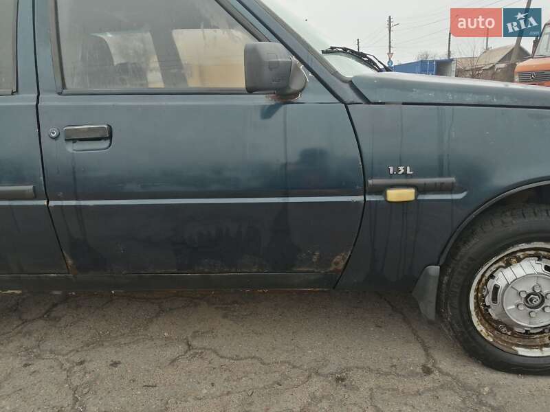 Ліфтбек ЗАЗ 1103 Славута 2001 в Запоріжжі