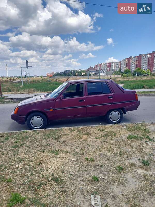 ЗАЗ 1103 Славута 2004