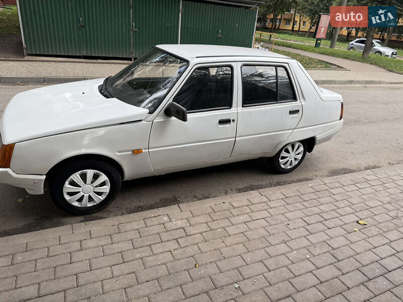 ЗАЗ 1103 Славута 2005