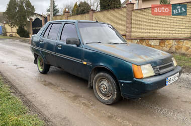 Лифтбек ЗАЗ 1103 Славута 2000 в Гнивани