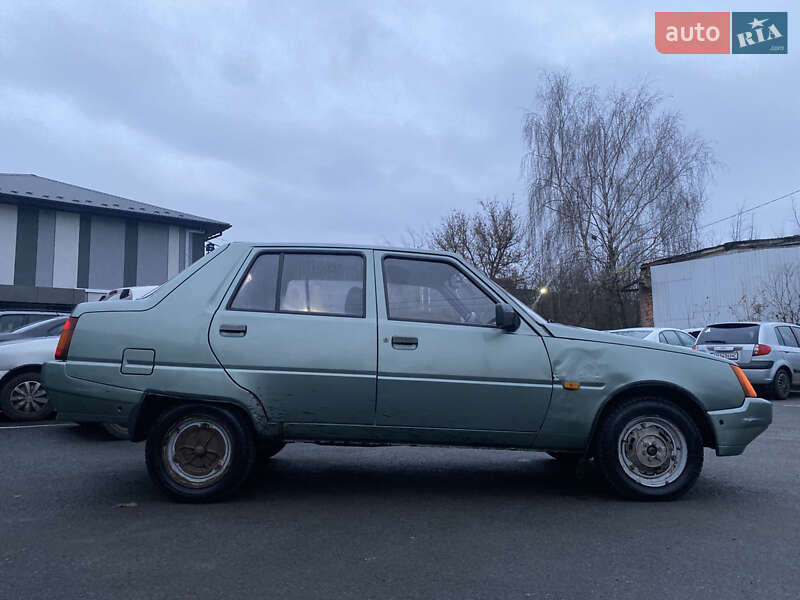 Ліфтбек ЗАЗ 1103 Славута 2005 в Житомирі