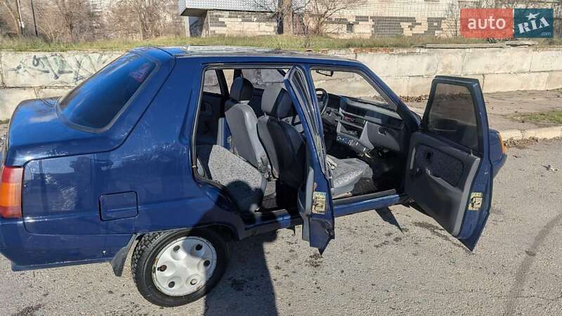 Ліфтбек ЗАЗ 1103 Славута 2007 в Запоріжжі