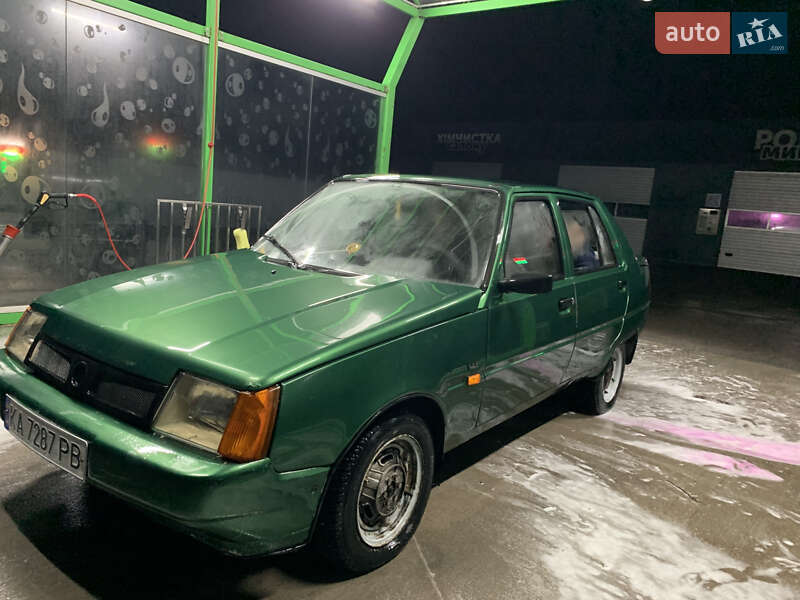 Лифтбек ЗАЗ 1103 Славута 2003 в Богуславе фото 2 Лифтбек ЗАЗ 1103 Славута 2003 в Богуславе
