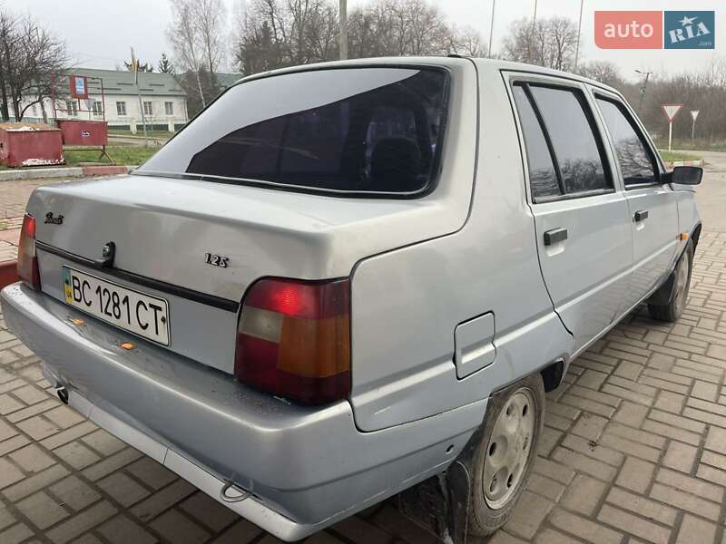 ЗАЗ 1103 Славута 2005